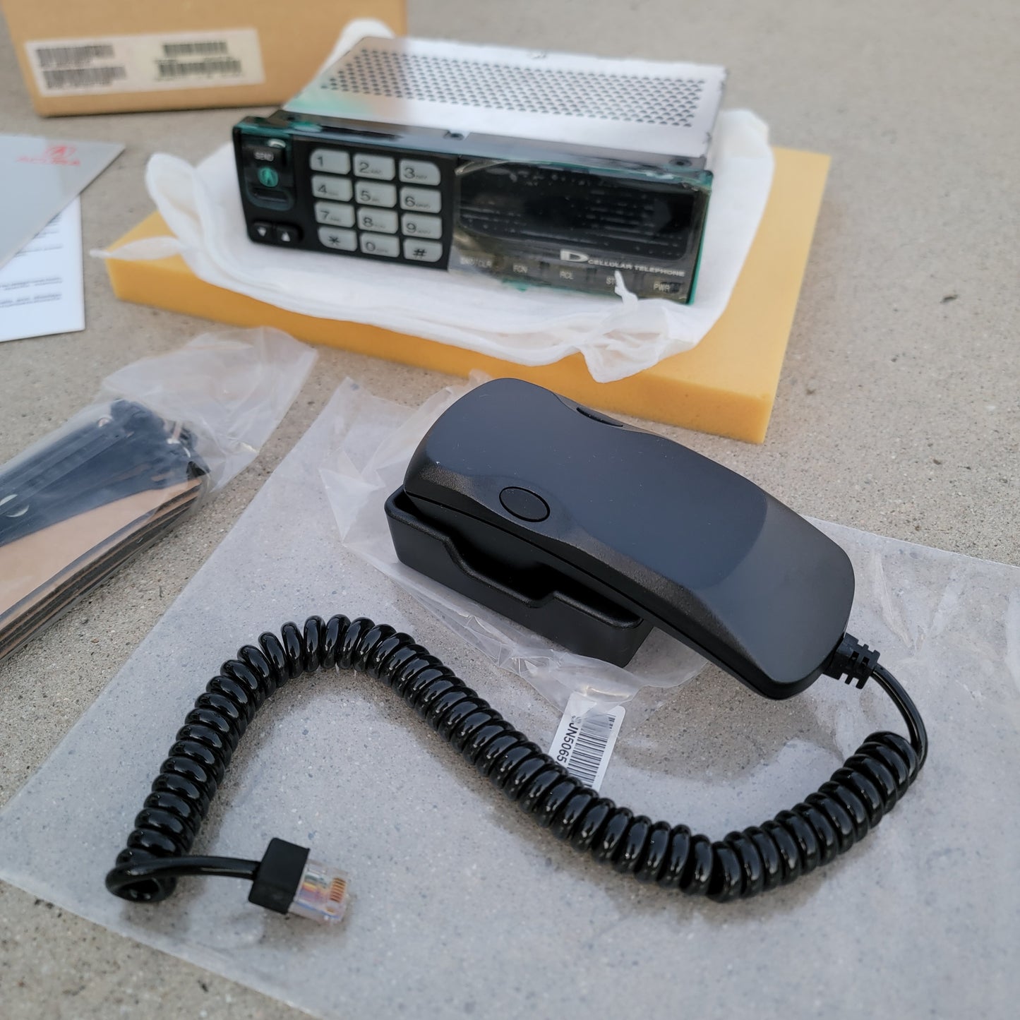 NOS 90's Acura cellular telephone set