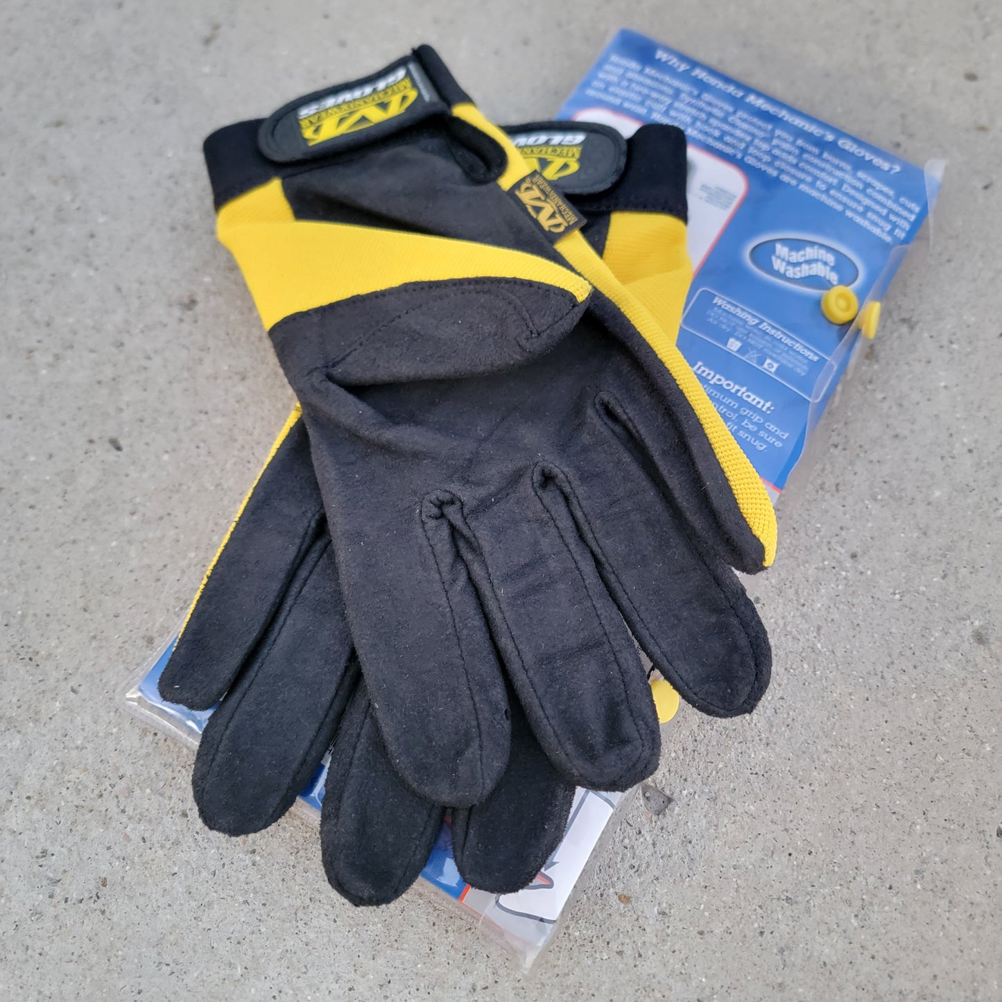 NOS Honda Integra Type R optional Mechanics gloves 08865-MCX-800
