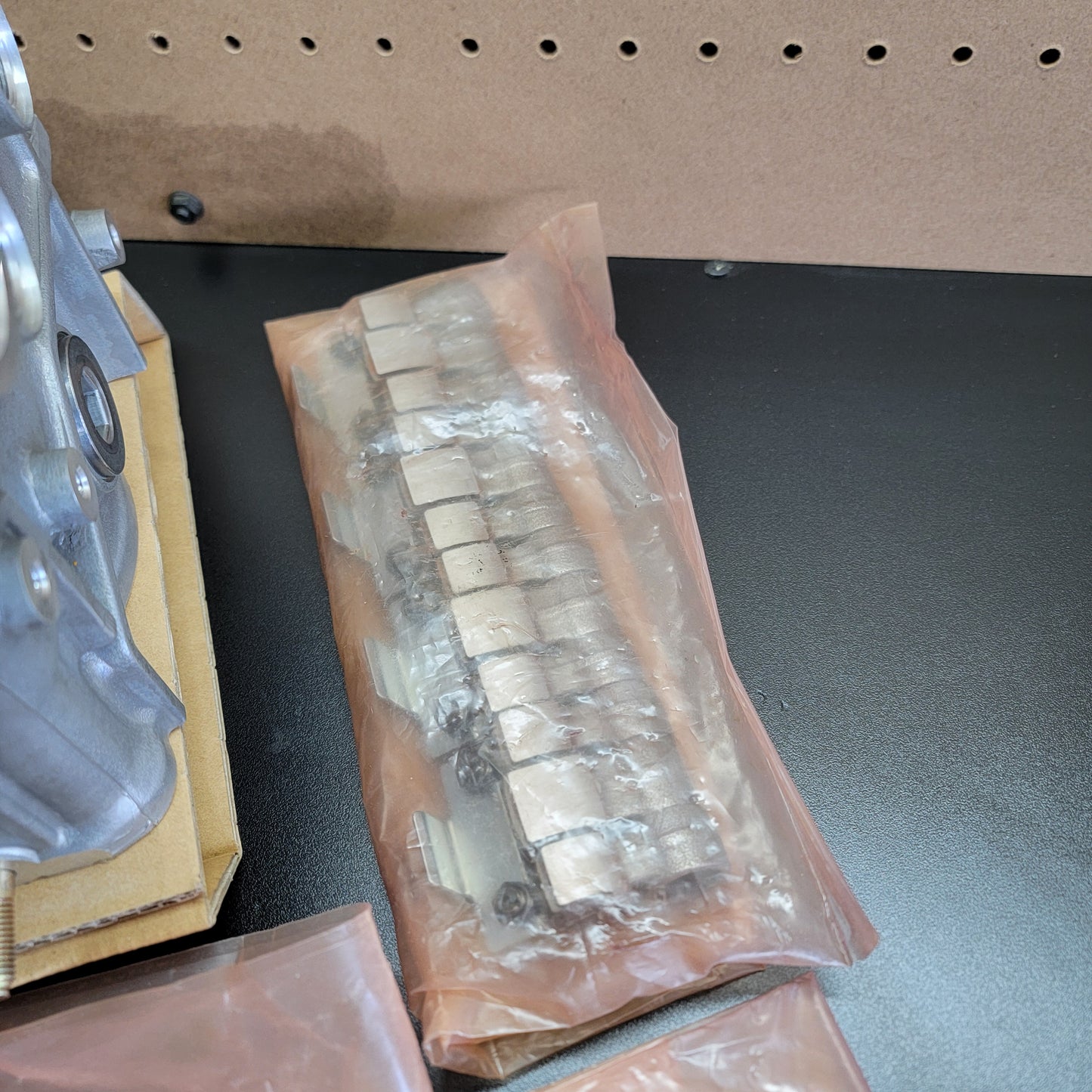 NOS Integra Type R B18C5 Cylinder head 10003-P73-305