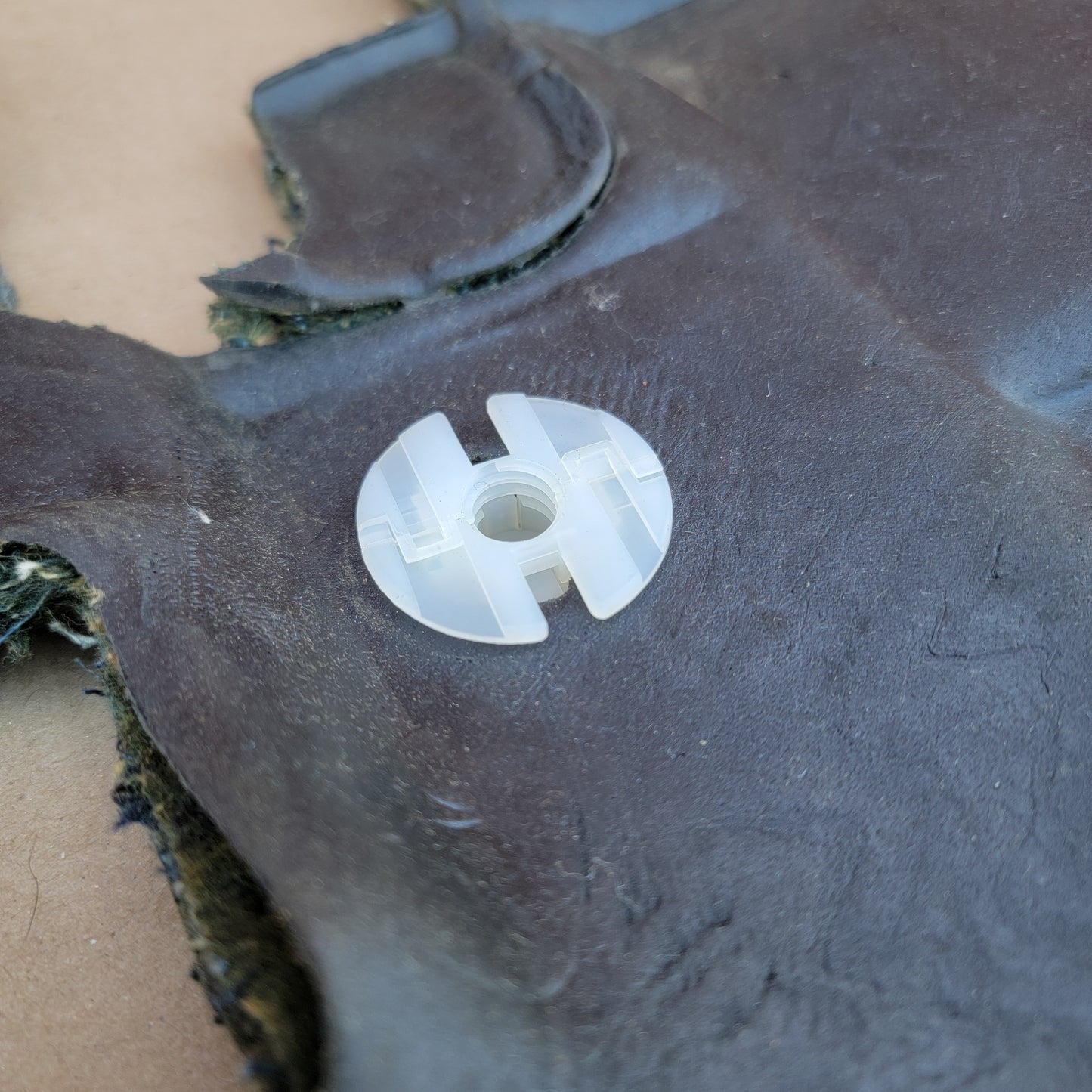 1996-2000 Civic dashboard insulator