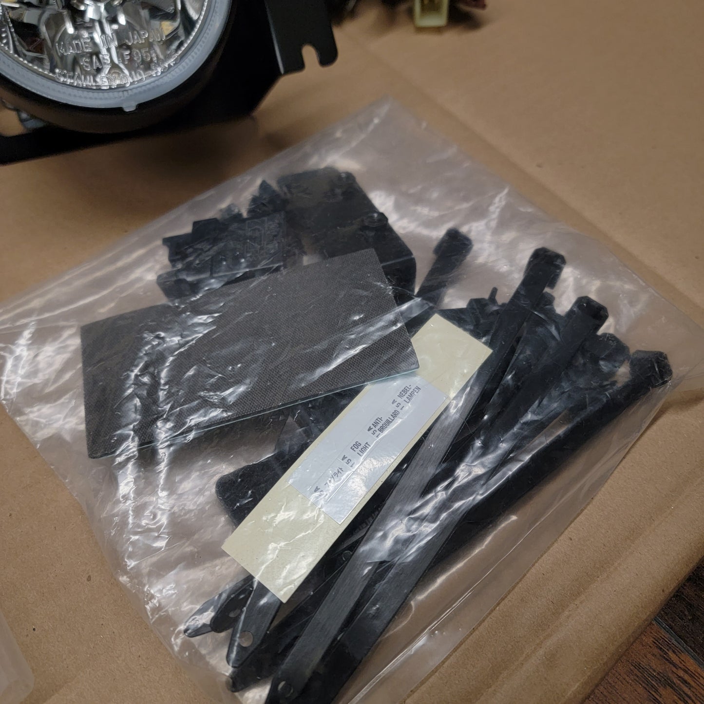 NOS 99/00 Civic fog light set
