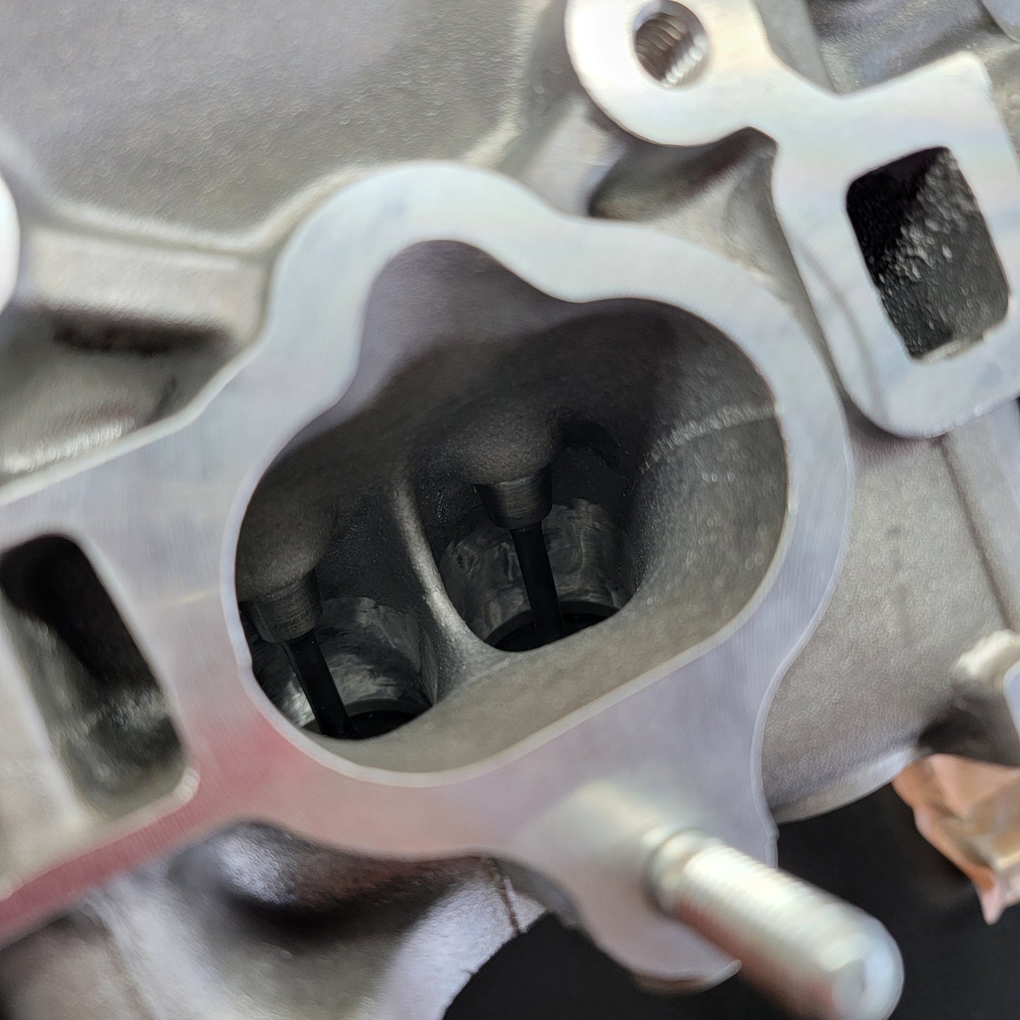NOS Integra Type R B18C5 Cylinder head 10003-P73-305