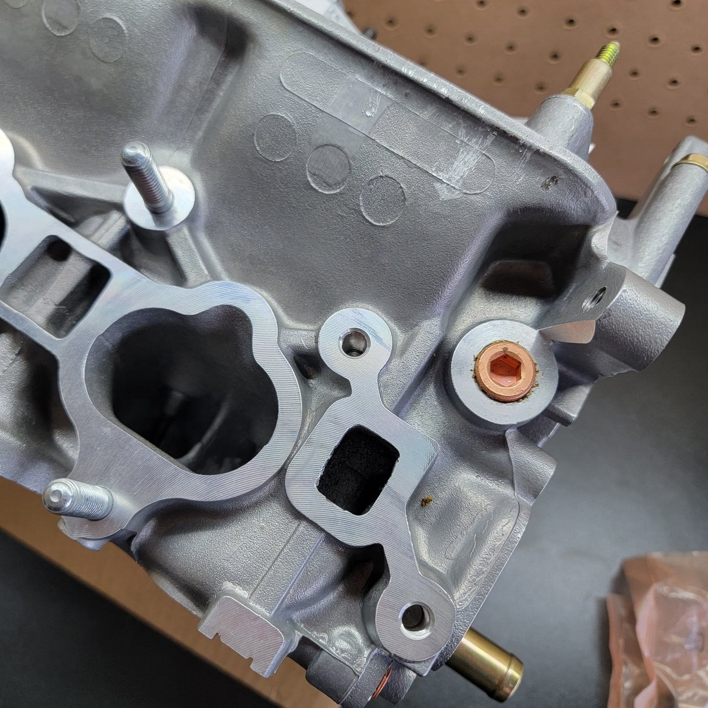 NOS Integra Type R B18C5 Cylinder head 10003-P73-305